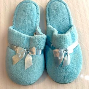 New blue house shoes. Avon size 7-8